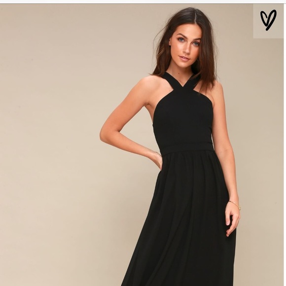 Lulus Dresses & Skirts - NWT Beautiful New Black Dress - size M!